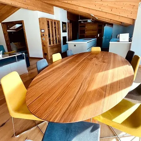 Apartment 4 Bedroom Penthouse In Waldhaus Flims