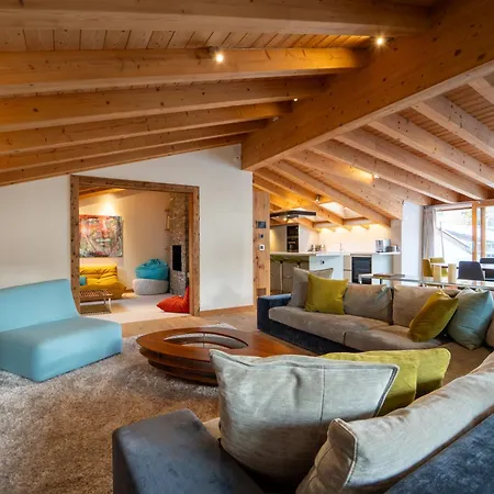 Appartamento 4 Bedroom Penthouse In Waldhaus *