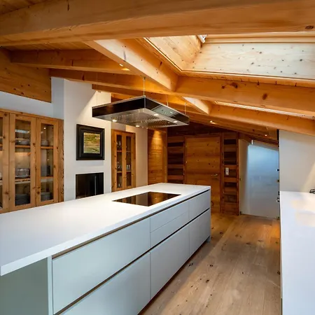 Apartment 4 Bedroom Penthouse In Waldhaus Flims