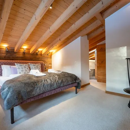 4 Bedroom Penthouse In Waldhaus Apartment *
