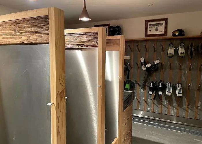 4 Bedroom Penthouse In Waldhaus Appartement