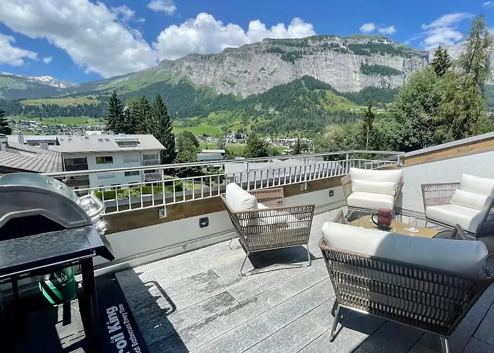 Appartement 4 Bedroom Penthouse In Waldhaus