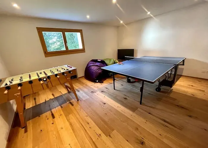 Appartement 4 Bedroom Penthouse In Waldhaus *