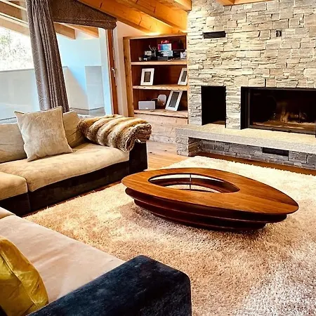 Apartment 4 Bedroom Penthouse In Waldhaus *